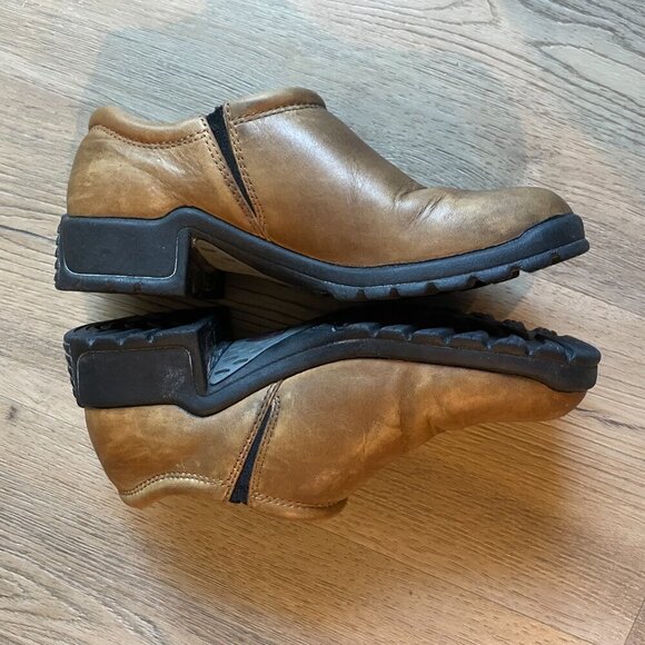 Ariat Light Brown Leather Slip-On Comfort Clogs Women's Size 7B Style 95622 - Picture 5 of 8